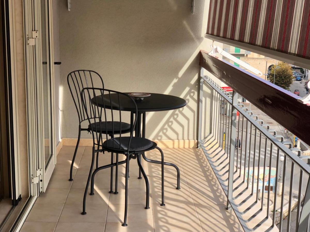 ビシェーリエCasa Calo'アパートメント エクステリア 写真